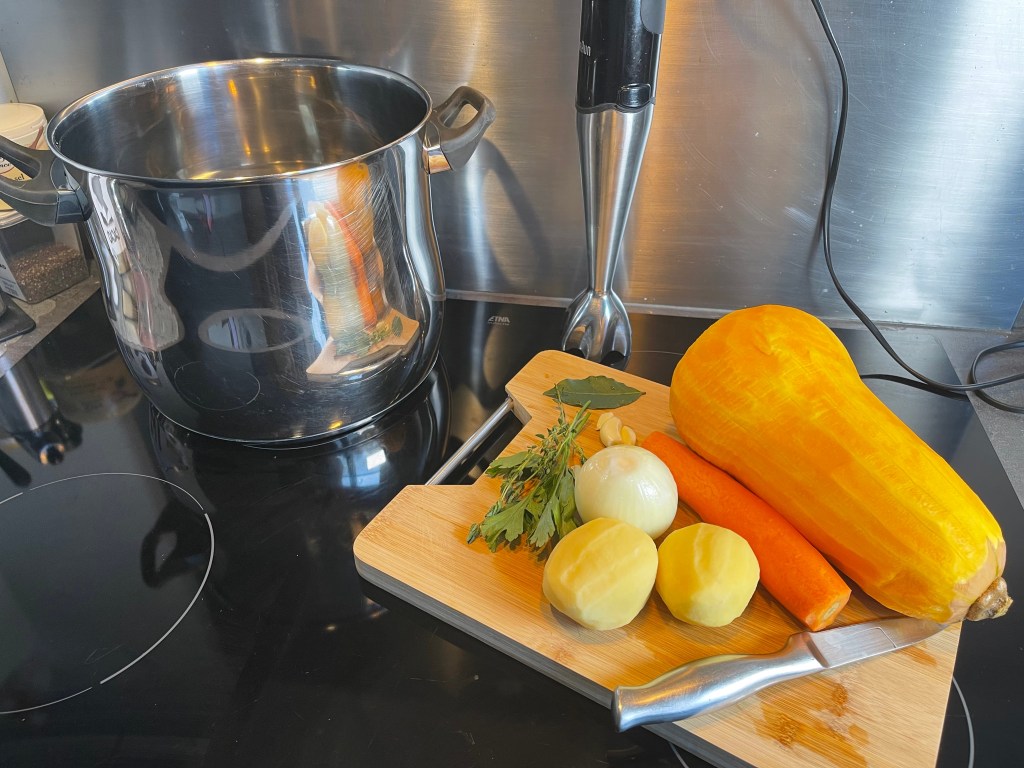 Trintos moliūgų sriubos ingredientai