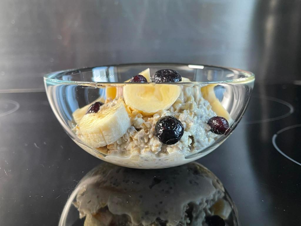 Per naktį mirkytos avižos (Overnight&nbsp;oats)