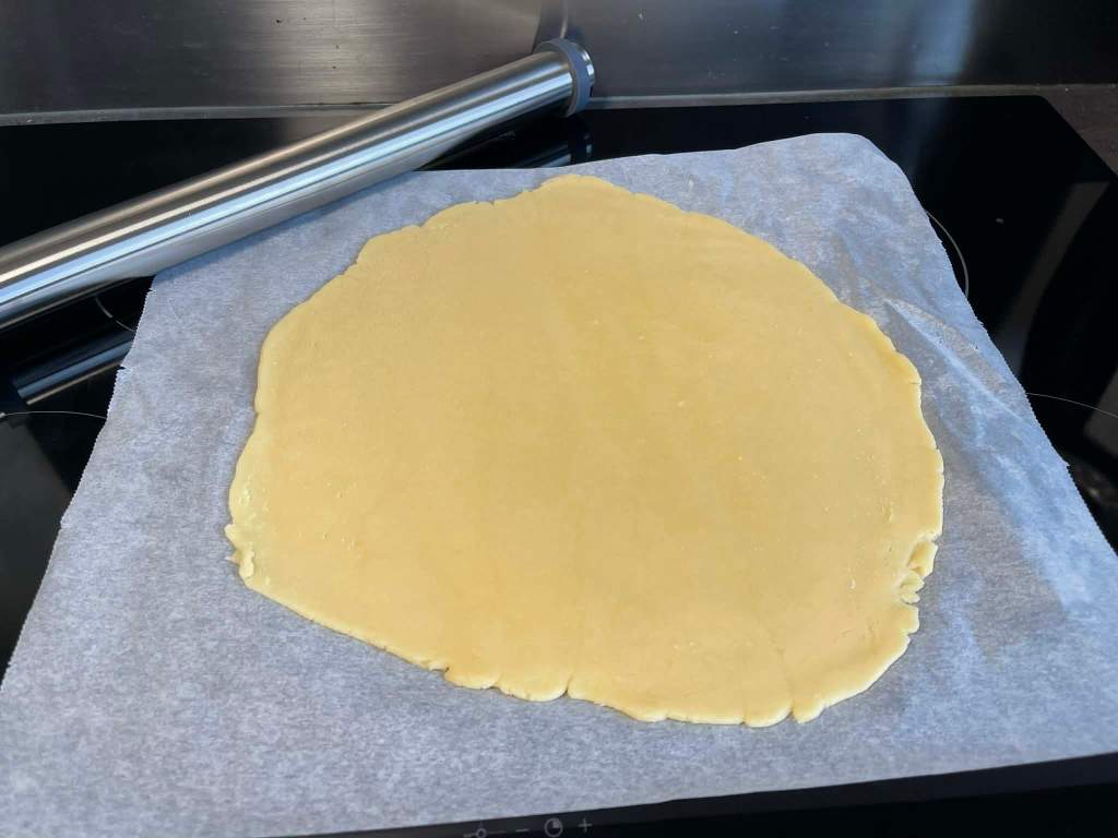 Smėlinė tešla – sviesto įtrynimo metodas (Pâte sablée,&nbsp;sablage)