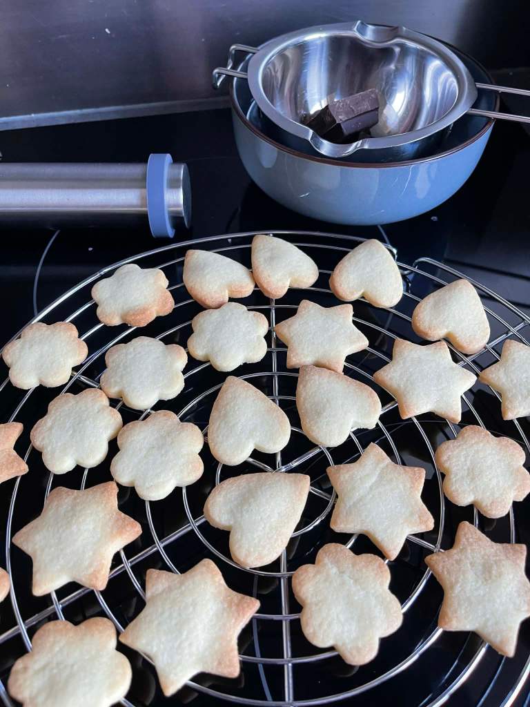 Pâte sablée, Smėlinės tešlos sausainiai