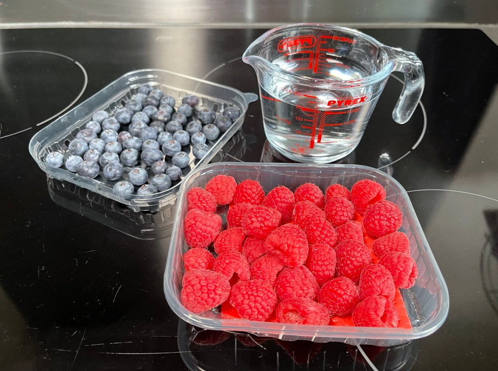 Ledukų su uogomis ingredientai